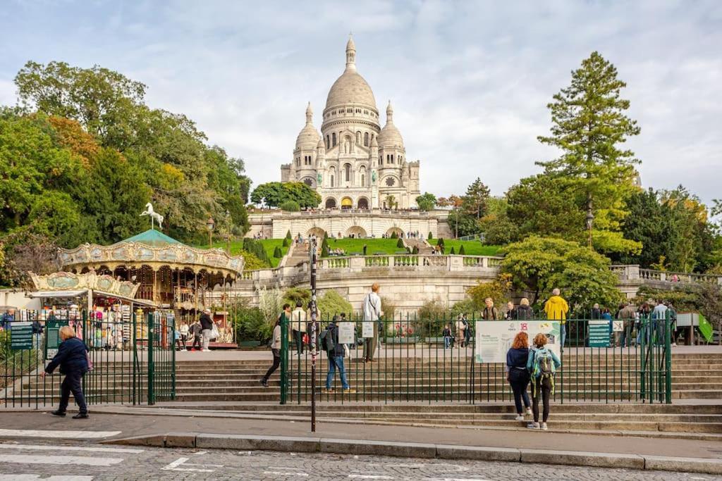 Apartment Lovely Montmartre - View Sacre Coeur Paris
